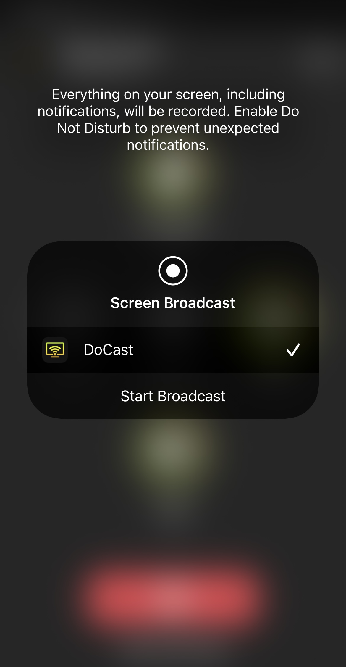 Mirroring iPhone's screen with the DoCast app to TV