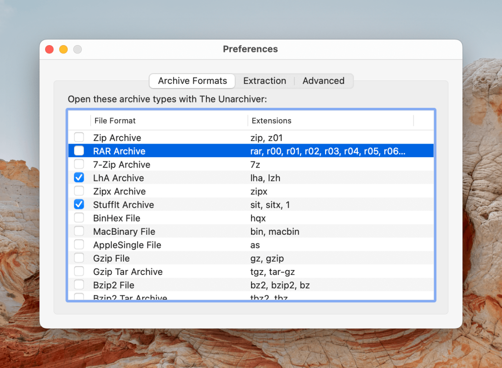 Select the format for opening archives in the Unarchiver utility