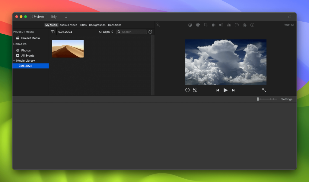 The iMovie's window is opened